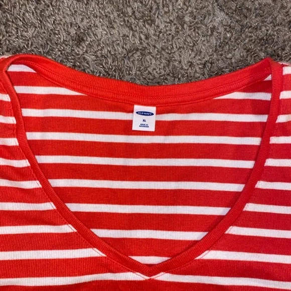 Old Navy Shirt - Picture 2 of 2